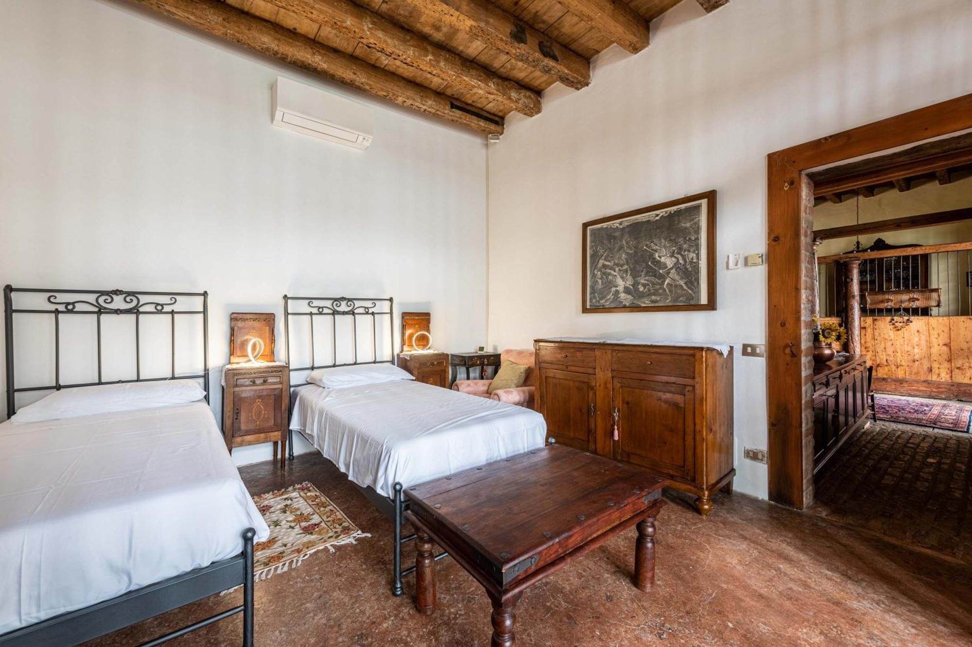 Villa Country Mansion 8500Squarefeet San Pietro Viminario Extérieur photo