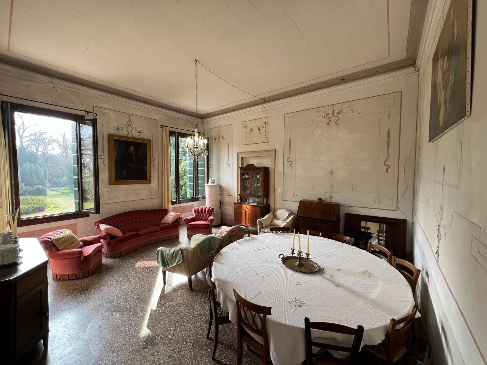 Villa Country Mansion 8500Squarefeet San Pietro Viminario Extérieur photo